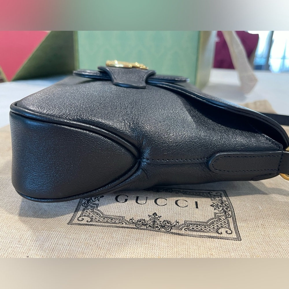 Gucci | Dhalia Double G Small Crossbody Leather Bag | Black - Picture 6 of 16